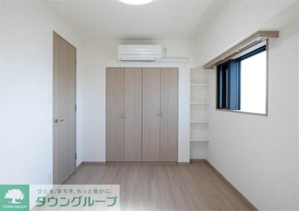 ルーブル下赤塚の物件内観写真